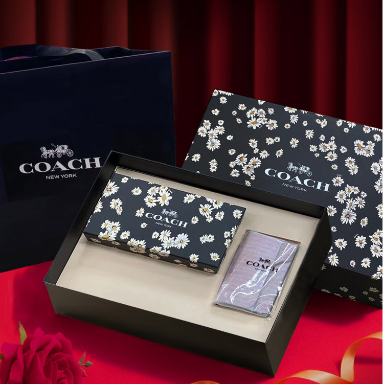 Coach 蔻驰 女士时尚方框太阳镜（含卡包+礼盒礼袋）0HC8368D新低450.6元包邮