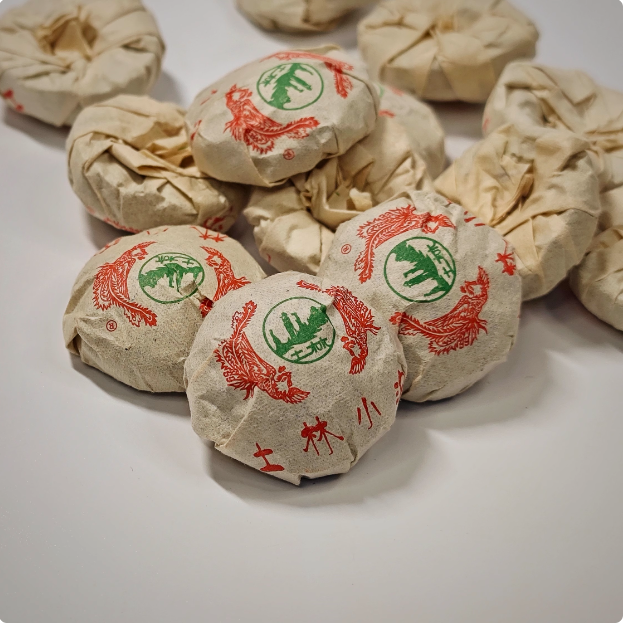 云南省重点龙头企业，土林凤凰 2015年土林小沱 迷你沱散装熟茶 250g新低44.1元包邮