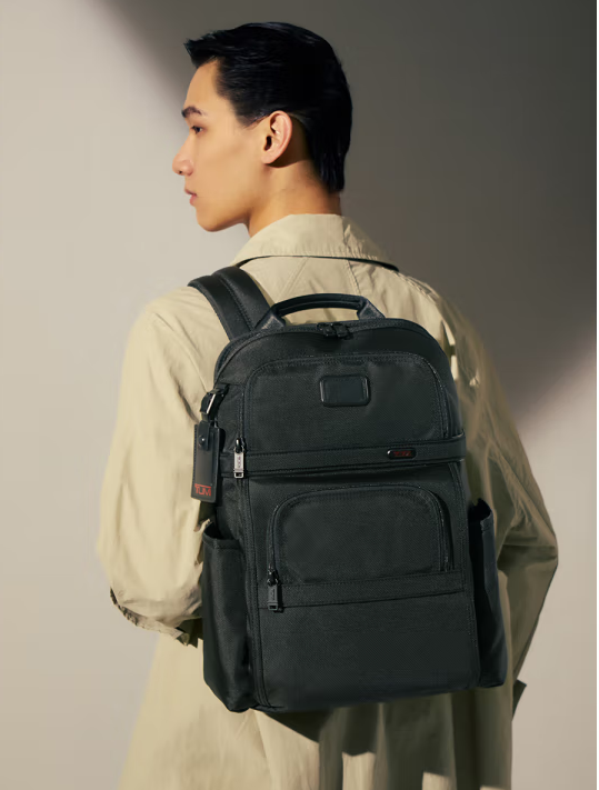 Tumi 途明 DFO GEN系列 男士彈道尼龍商務(wù)通勤雙肩包 026303207DO新低1525元包郵(官網(wǎng)類似款6300)