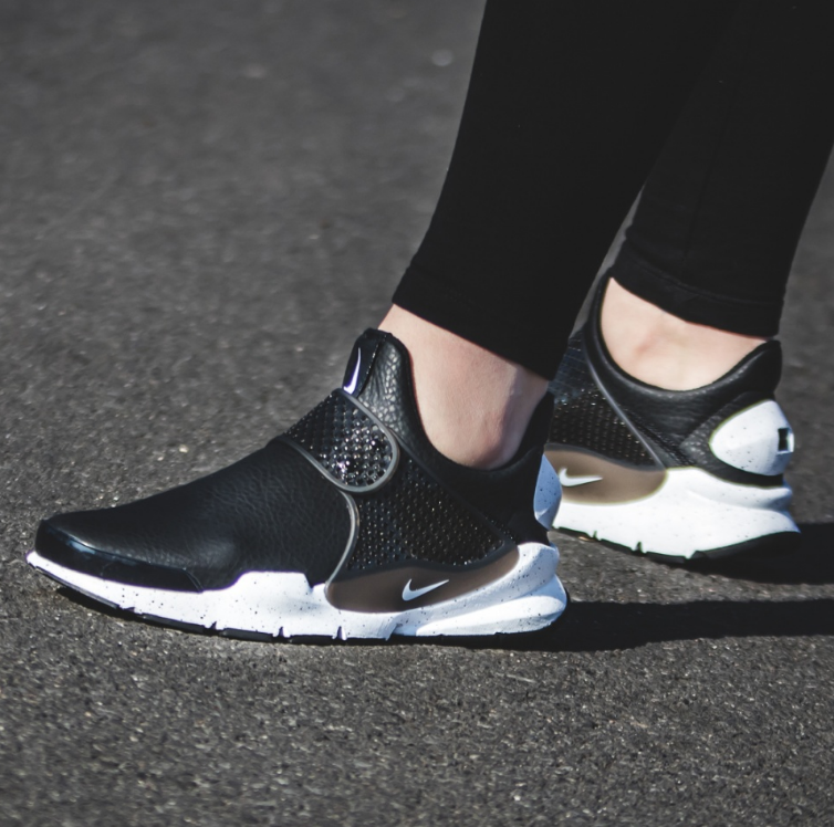 亚马逊中国：限35.5，NIKE 耐克 SOCK DART PRM 女士休闲运动袜鞋 881186￥360包邮