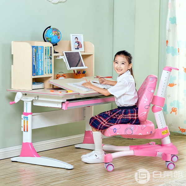 心家宜 手摇机械升降儿童学习桌椅套装M112+M209 两色￥1380包邮（需用￥100优惠券）
