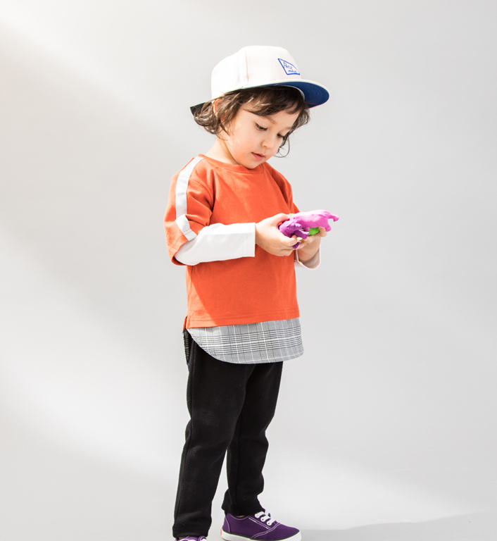 日本超高人气童装品牌，petit main 儿童棒球风拼接假两件长袖T恤 A类纯棉面料 多色79.9元包邮（需领券）