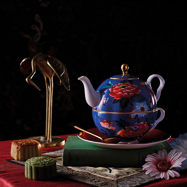 Wedgwood 玮致活 嫣红牡丹系列 骨瓷茶具组套装40032128658.42元（京东旗舰店2100元）