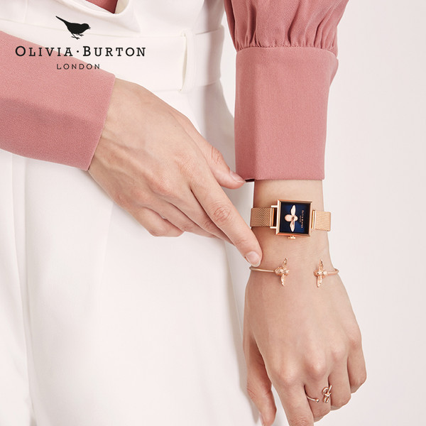 经典小蜜蜂，Olivia Burton 女士3D BEE时尚方形腕表OB16AM96602元（天猫旗舰店1690元）