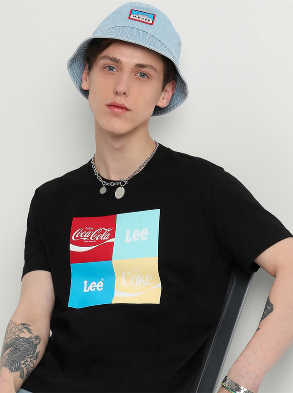 Lee 李牌 可口可乐联名款 男士潮流Logo圆领短袖T恤96元包邮（需领券）