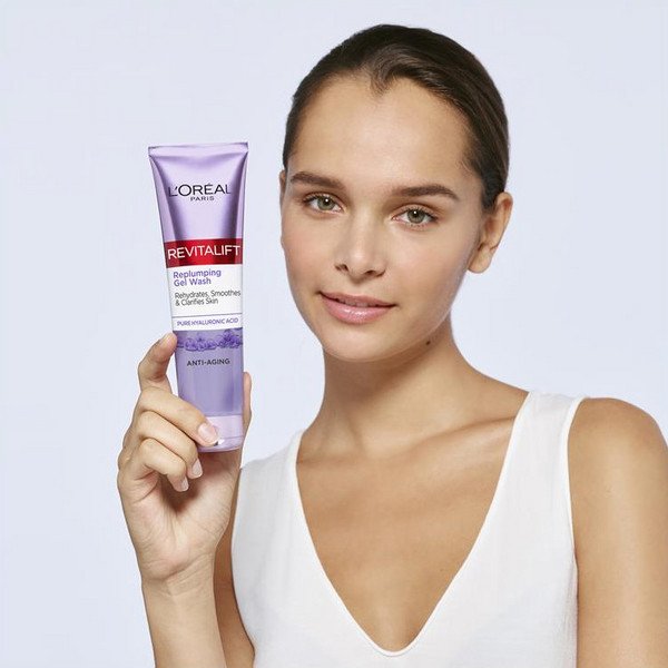 L'Oreal Paris 巴黎歐萊雅 復(fù)顏系列 含玻尿酸抗衰老保濕潔面凝膠150mL68.8元