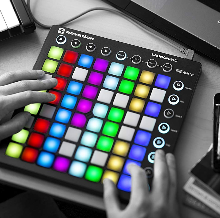 潮玩推荐，NOVATION 诺维逊 Launchpad MKII 电音打击垫新低595元（天猫1650元）