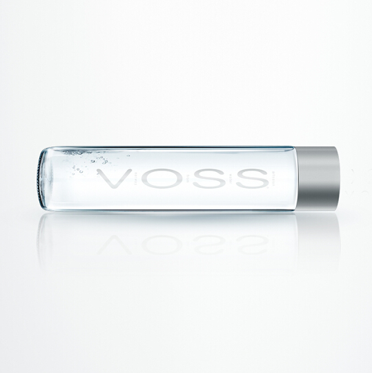 挪威原装进口，VOSS 芙丝 天然矿泉水 玻璃瓶 375ml*24瓶259.9元包邮（每满199-100）