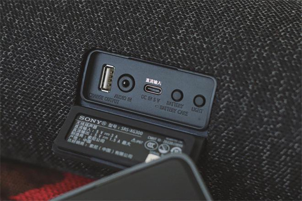 下載 (4).jpg