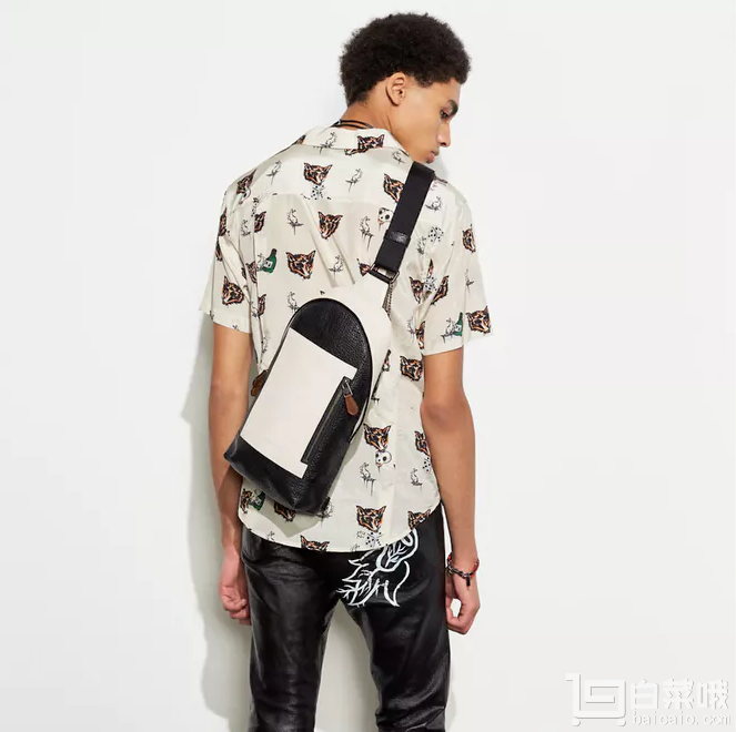 国内￥4500，COACH 蔻驰 MANHATTAN男士真皮单肩包 9.38（7.5 额外85折）到手￥1280