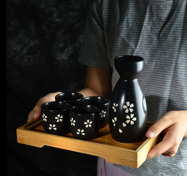 日式清酒壶陶瓷酒具5件套 多款11.9元包邮（需领券）