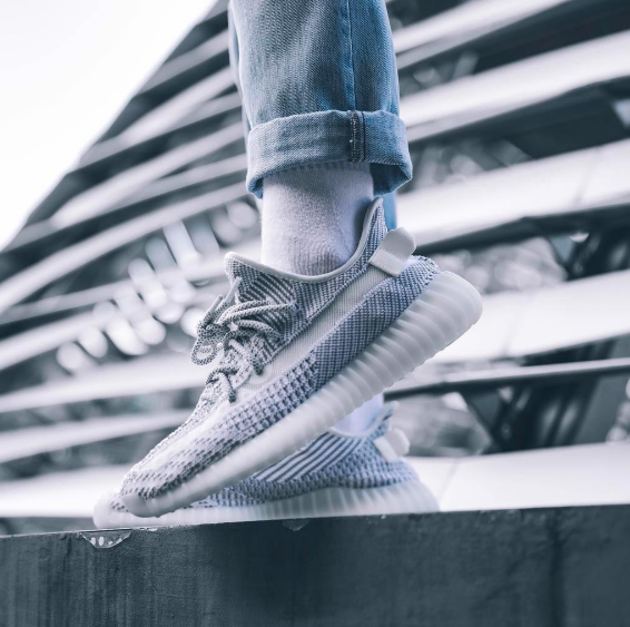 新款发售，29日9点 adidas 阿迪达斯 YEEZY BOOST 350 V2 STATIC 中性运动鞋1899元包邮