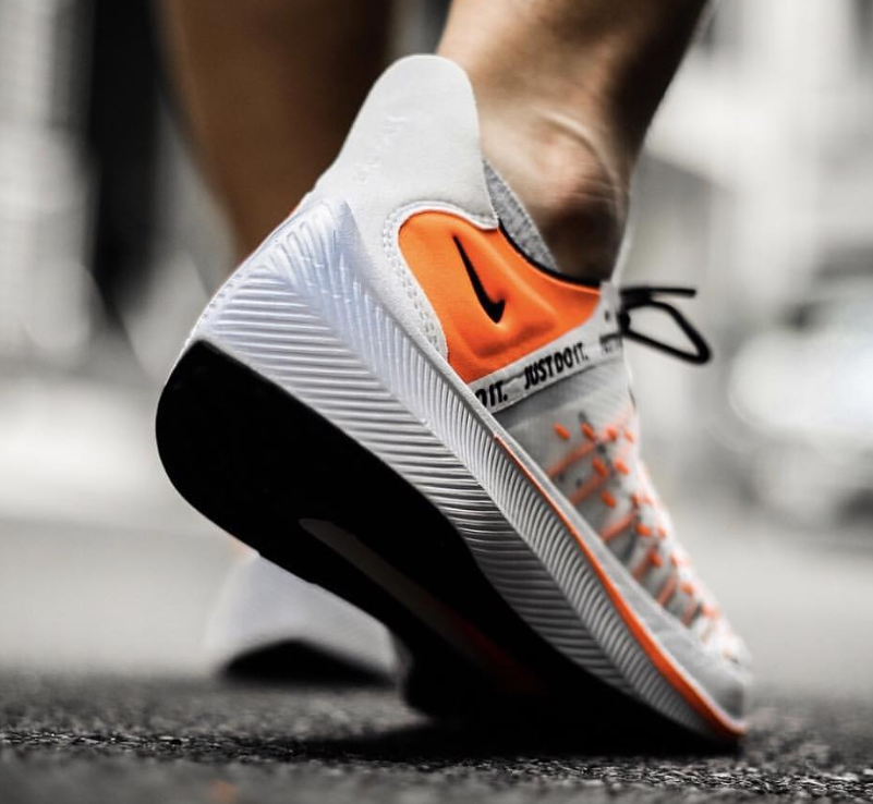 Nike 耐克 EXP-X14 SE 男子跑步鞋 2色569元包邮