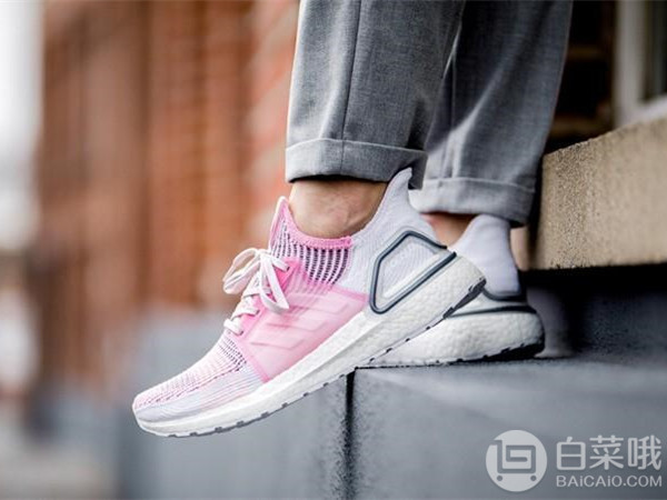 Adidas 阿迪达斯 UltraBOOST 19 女子跑步鞋 3.9折约500元