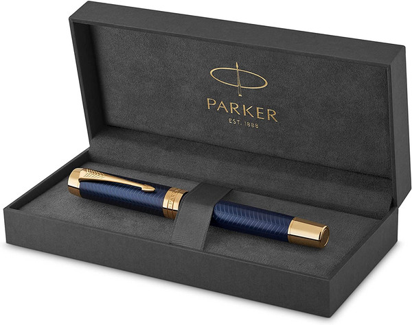 Parker 派克 Duofold Centennial 世纪蓝金岁月钢笔（大豆腐） F尖2150.43元（天猫旗舰店9530元）