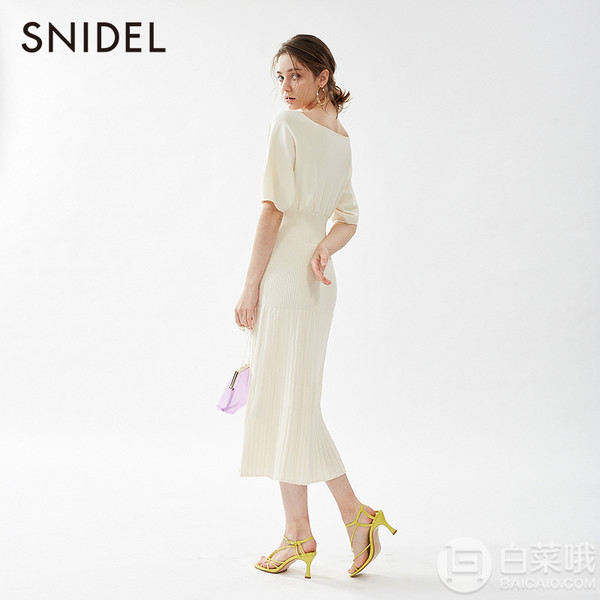 2020夏新品，SNIDEL 纯色收腰针织连衣裙 SWNO201167新低201.26元（1件85折）