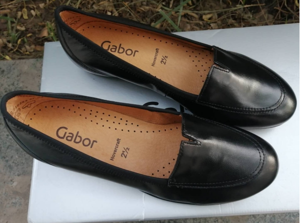 Gabor 嘉步 女士浅口全皮气垫单鞋 34.164.27299.03元（官网€87.68）