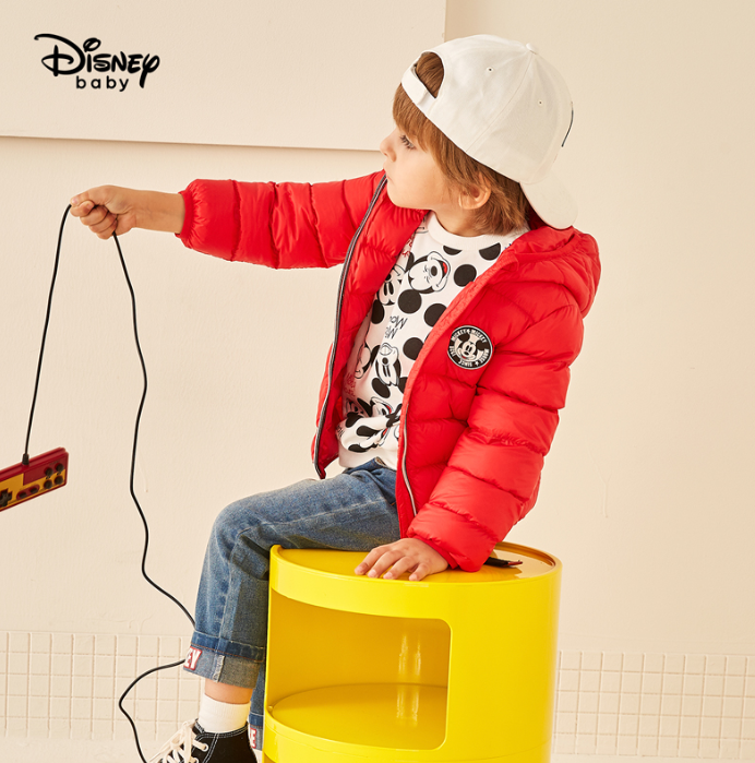 Disney Baby 迪士尼 男女童连帽轻薄羽绒服 90~140cm新低127.2元包邮（2件低至119.25/件）