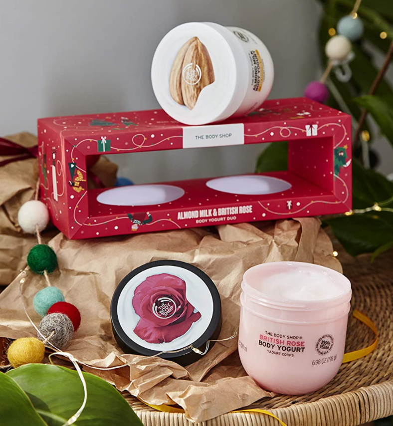 The Body Shop 美體小鋪 身體乳酪禮盒套裝（杏仁牛奶200ml+英倫玫瑰200ml）200.11元