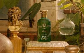 100周年紀(jì)念 Gucci古馳煉金士花園1921翡冷翠淡香水上市