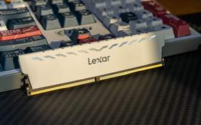 Lexar雷克沙内存条雷神铠DDR4 3600 8G上机体验评测