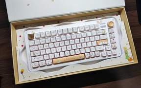 铝厂IQUNIX小王子联名款ZX75三模机械键盘开箱使用测评