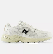   		2双$100！New Balance ML725V1 男鞋 
4.5折 $50（约363.36元） 		