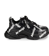   		Balenciaga Triple S Logo 老爹鞋 
5.9折 $699.99（约5086.97元） 		