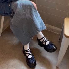   		SSENSE： Simone Rocha 鞋服热卖 入玛丽珍运动鞋 
5折起 		