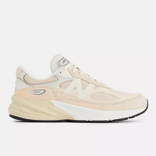   		New Balance Made in USA 990v6 运动鞋 
5.6折 $111.99（约808.52元） 		