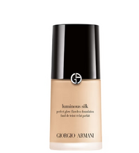   		Giorgio Armani 柔亮自然粉底液 
6.8折 ￡31.73（約310.47元） 		