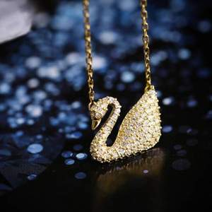 26日10点，Swarovski 施华洛世奇 Swan天鹅系列 吊坠项链 5063921 