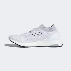 Adidas 阿迪达斯 Ultra Boost Uncaged 男女款跑步鞋 多款+短袖T恤