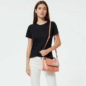 Rebecca Minkoff 瑞贝卡明可弗 Blythe 女士真皮斜挎包 2.8折$82.6（需用码）