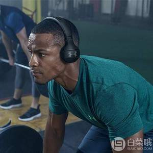 安德瑪聯(lián)名款，JBL UA Train 頭戴式藍(lán)牙耳機(jī)