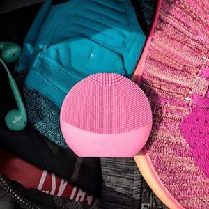 FOREO LUNA Play Plus 玩趣增强版电硅胶按摩洁面仪 粉色 Prime会员免费直邮含税