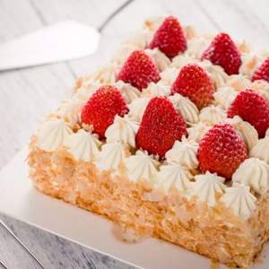 限地区，贝思客 草莓拿破仑水果蛋糕 1.2磅+凑单品