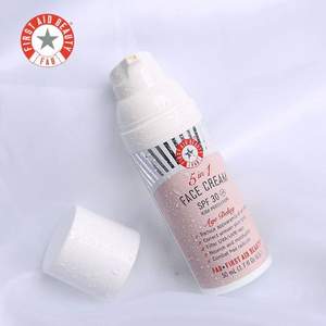 First Aid Beauty SPF30五合一防晒面霜50ml £21（需用码）