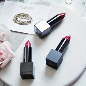 BURBERRY 巴寶莉 Kisses 晶潤凝彩唇膏 #105 新低￡14.17