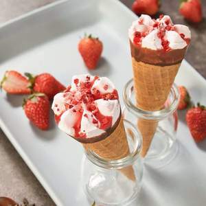 限地区，和路雪 可爱多 非常草莓口味 甜筒冰淇淋 67g*6支装 拍7件