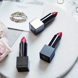 BURBERRY 巴寶莉 晶潤(rùn)凝彩唇膏 ￡19.5（需用碼）