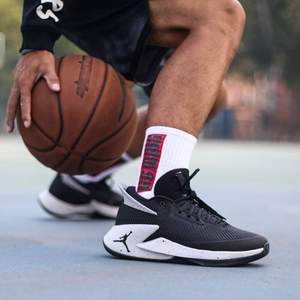 Nike 耐克 Jordan Fly Lockdown 男子篮球鞋