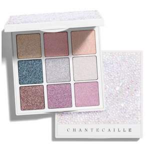 口碑貴婦牌，Chantecaille 香緹卡 冰雪幻彩眼影盤 限量北極熊 9色 ￡63