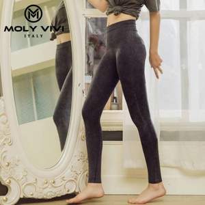 吳昕推薦，molyvivi 夜光魔力褲 巨顯瘦打底褲