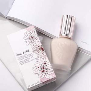 Paul & Joe 搪瓷光感亮肌妝前隔離霜 30ml Lavender Pearl色號 ￡13.5