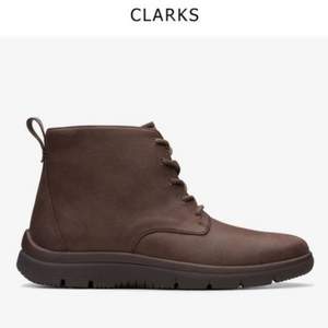 2色多碼，Clarks 其樂(lè) 男士 Tunsil Grove 經(jīng)典圓頭系帶舒適高幫靴子