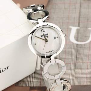 TISSOT 天梭 T-Trend Collection T084.210.11.117.01 女士精钢时装腕表 $124.99