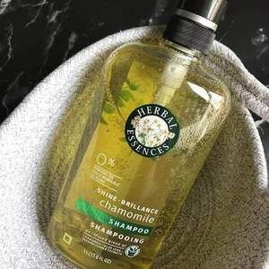 宝洁旗下，伊卡璐 Herbal Essences 洋甘菊无硅油洗发水 1000ml*4瓶