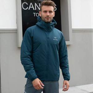 Arcteryx 始祖鸟 Atom LT Hoody 男士轻量保暖连帽棉服