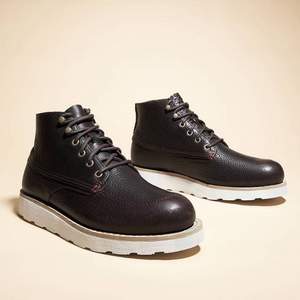 Clarks 其樂 Trace Quest 男士真皮短靴